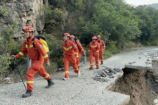 季后赛比谁最拉？科比20投8分/热火詹总决被防死 神人9投0分？